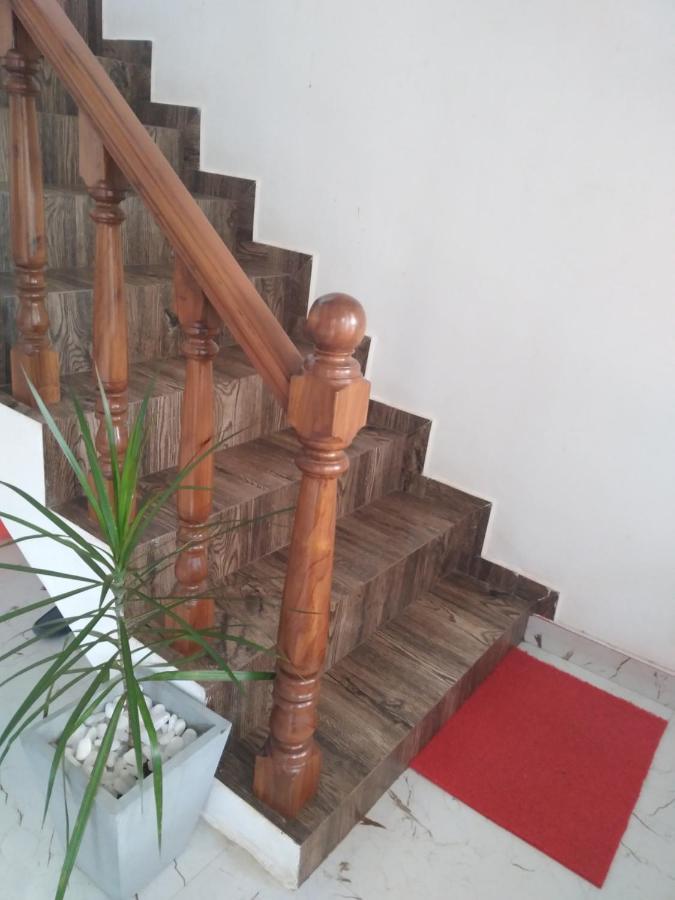 Holly House Homestay 엘라 외부 사진